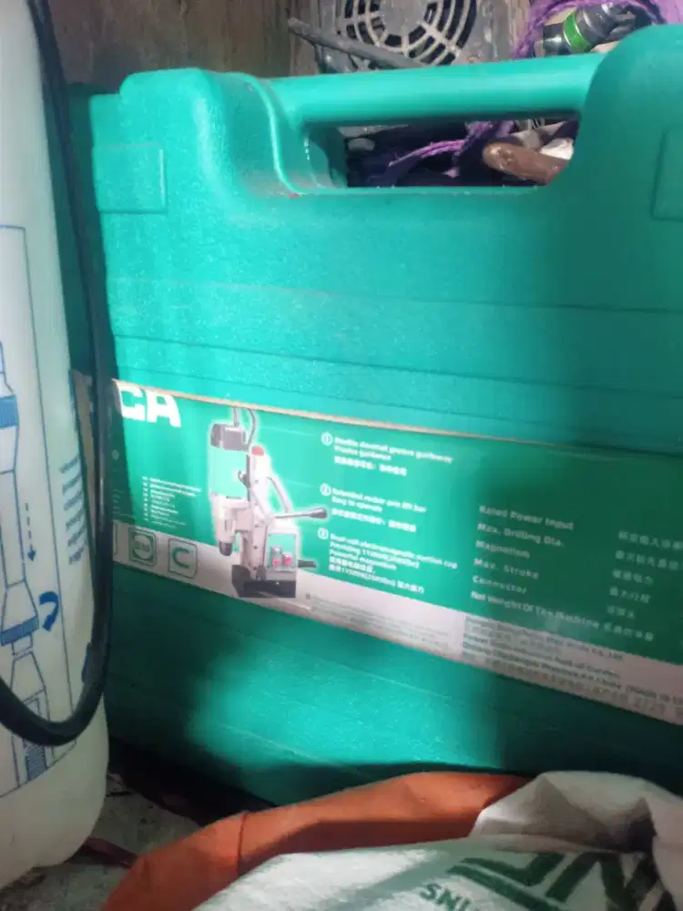 Bor magnet DCA sekali pakai