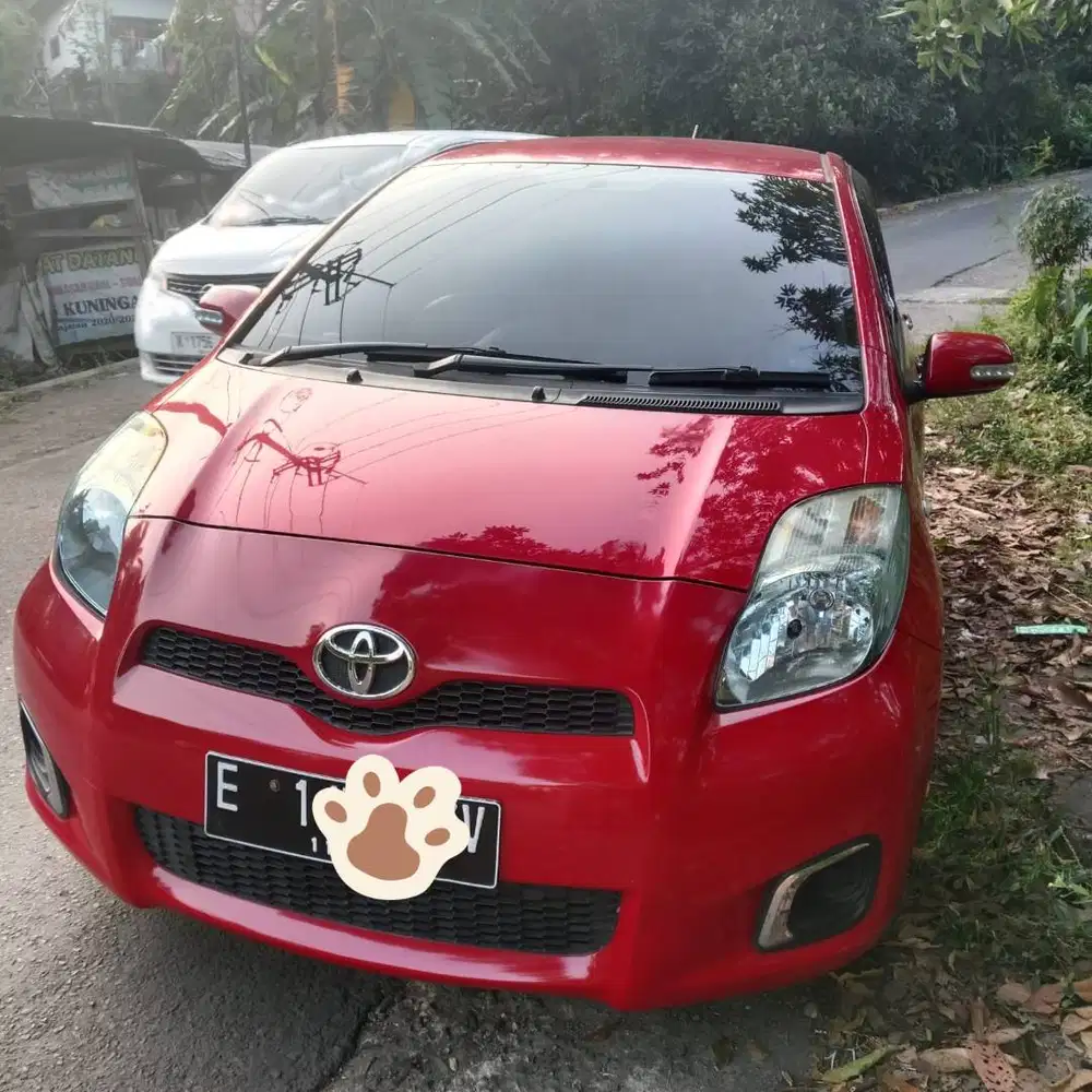 Dijual Yaris Tipe J 2012