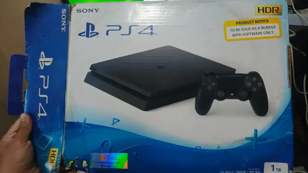 Jual Cepat PS4 Slim Type CUH-2218B 1TB