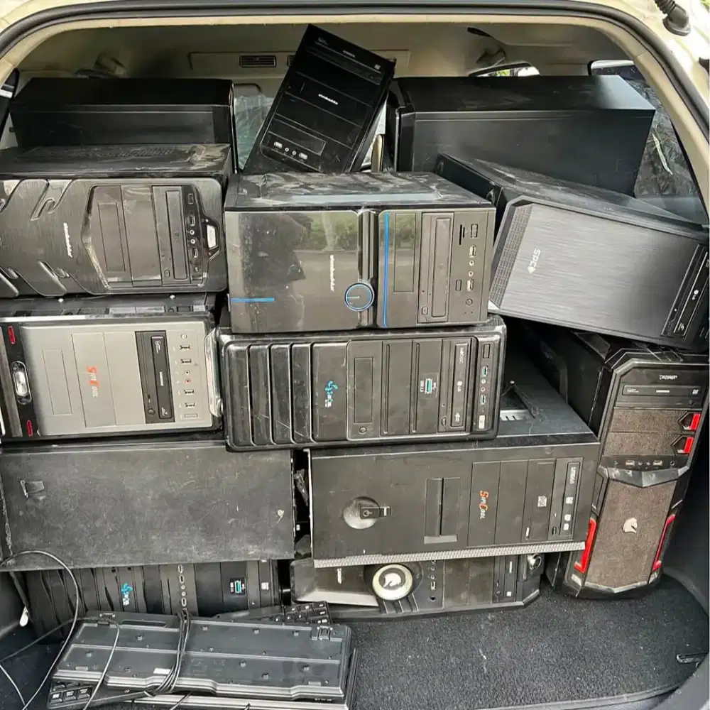 Dibeli Rosok Besi Tua Logamlainnya Elektronik Rusak Ac Mesin Mesin dll