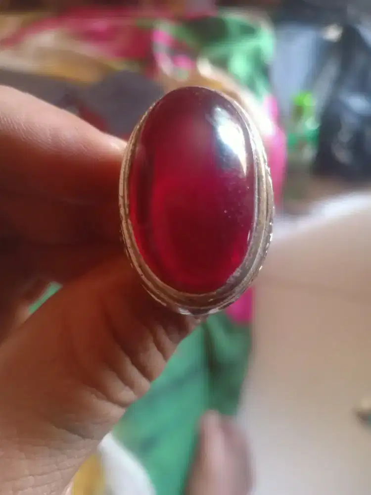 Batu cin2 merah SiaM
