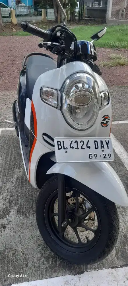 SCOOPY 2019 BAGUS