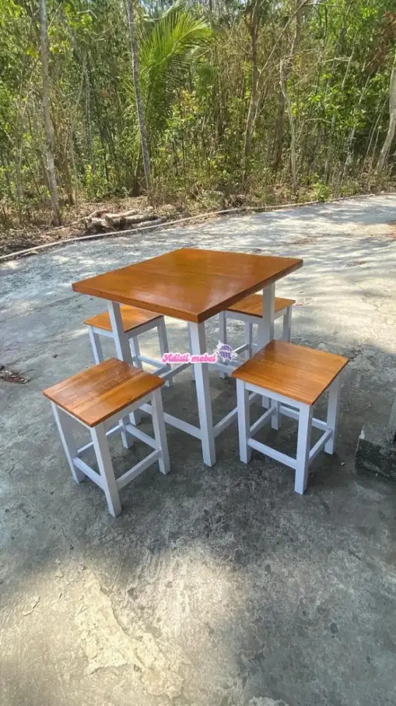 Meja kursi cafe kedai minimalis kayu mahoni