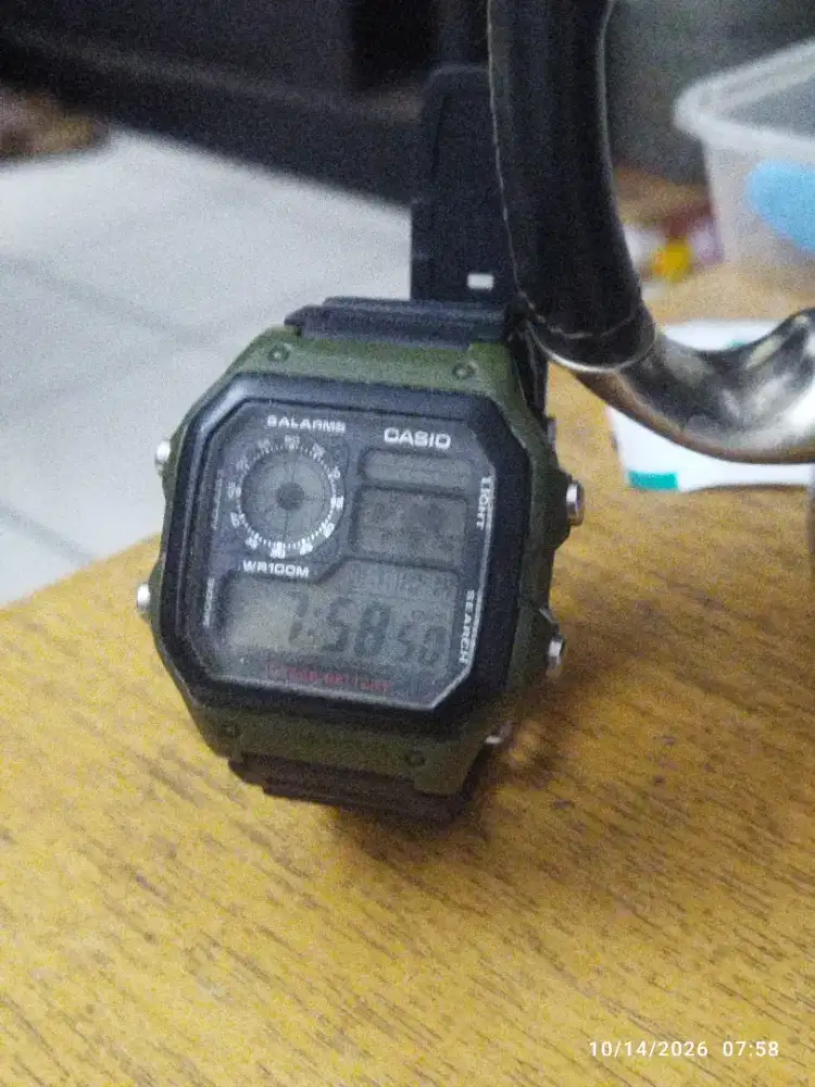 Jam tangan casio Army