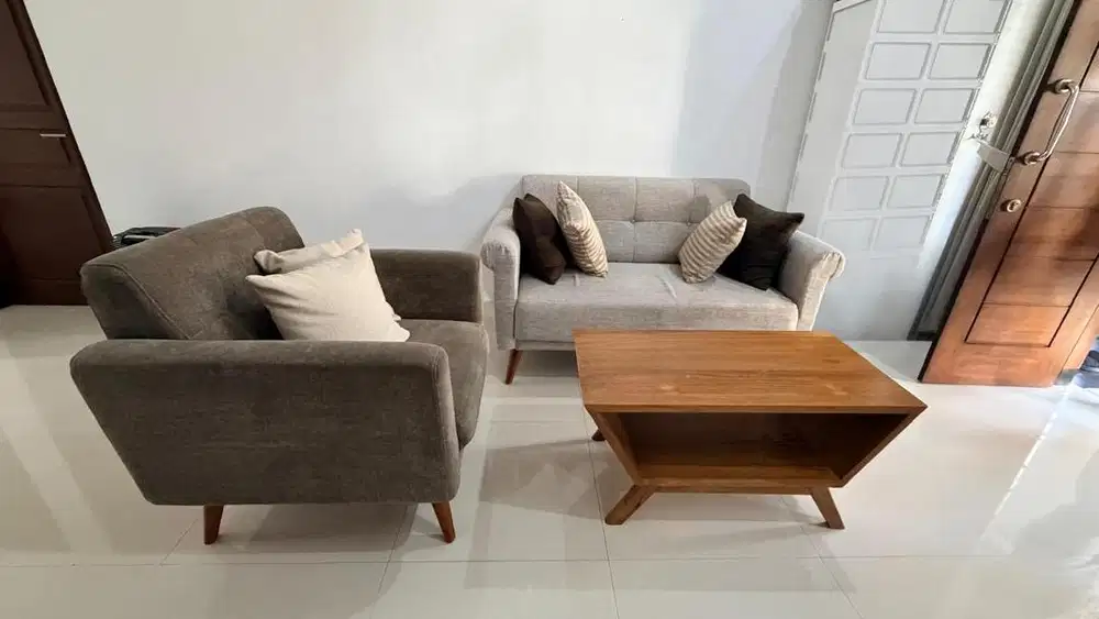 Sofa 2+1 dan meja