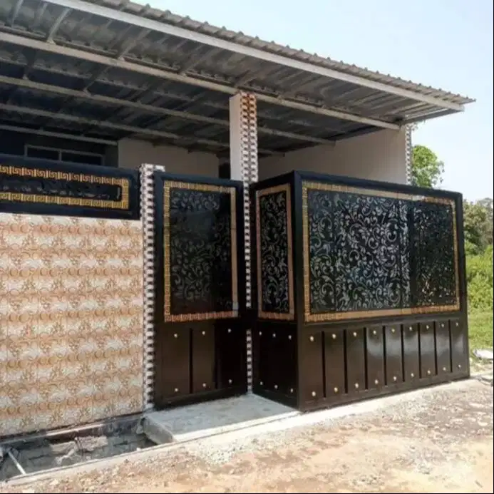 Pintu pagar dorong motif cutting