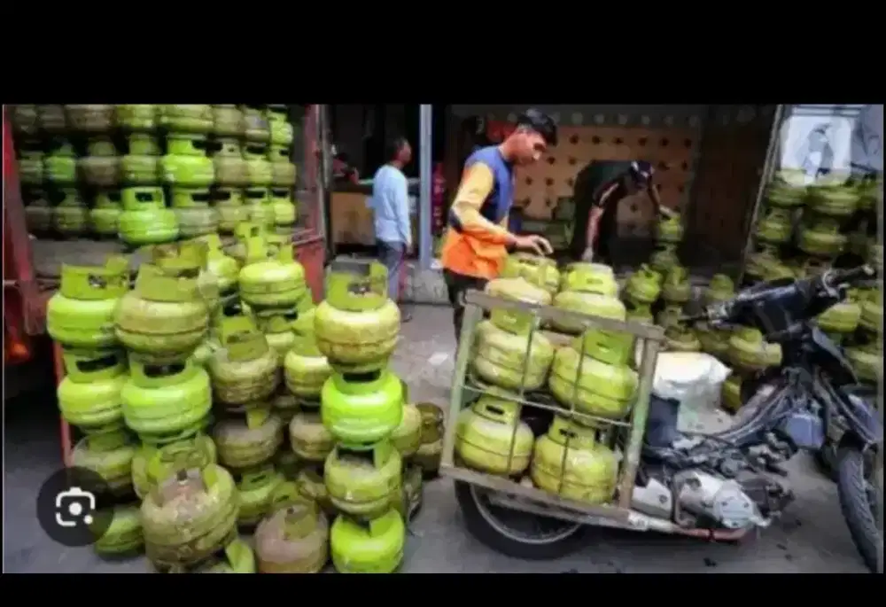 Di cari tenaga kirim galon galon