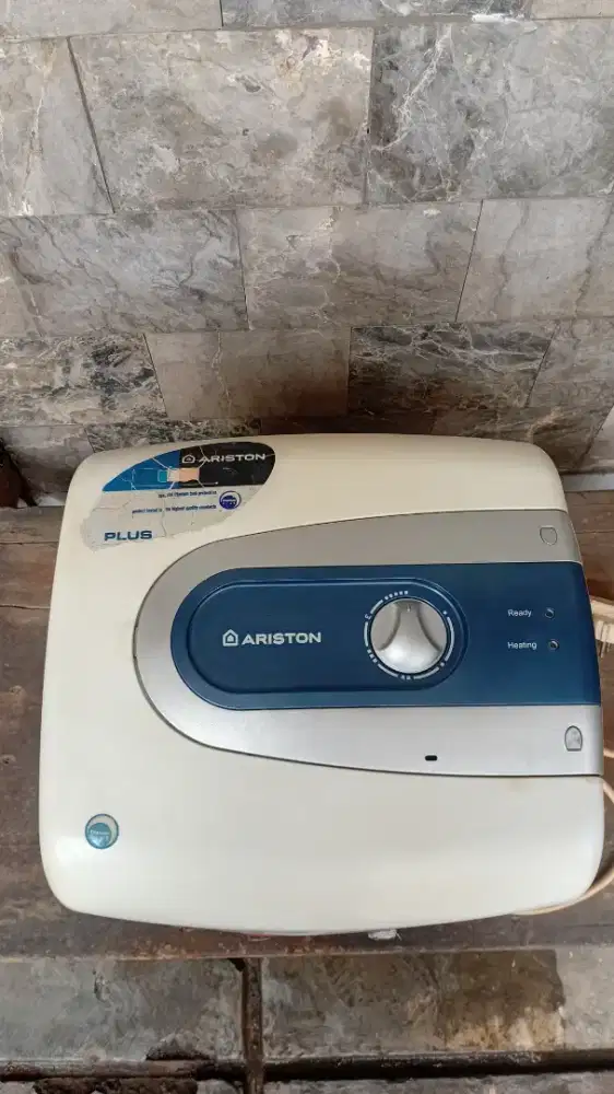 Water Heater Ariston T Plus 15 Liter