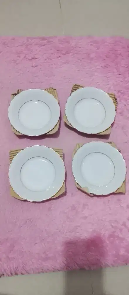 PUDDING DESSERT PLATE