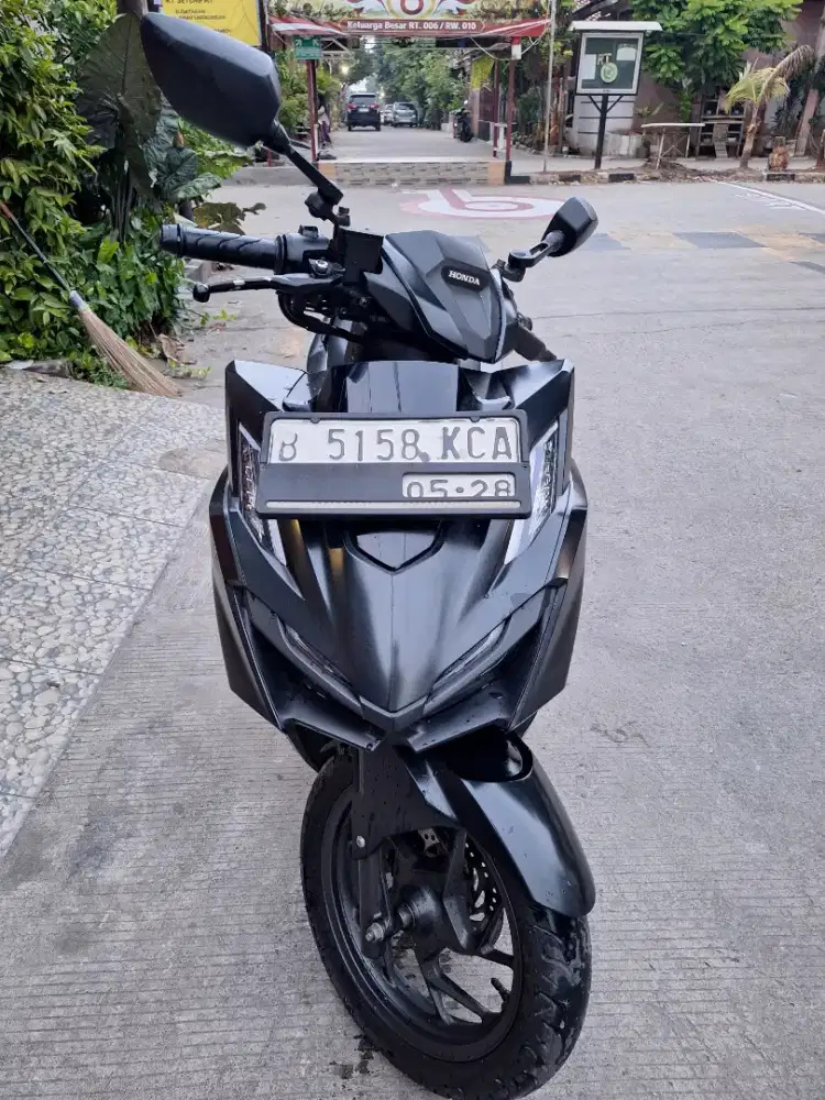 Dijual Cepat Vario 160 CBS ISS