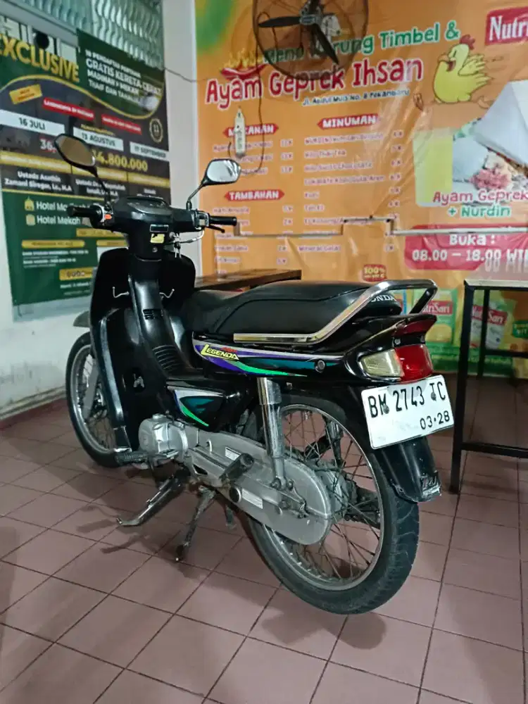 Honda Astrea Legenda Tahun 2002 Original
