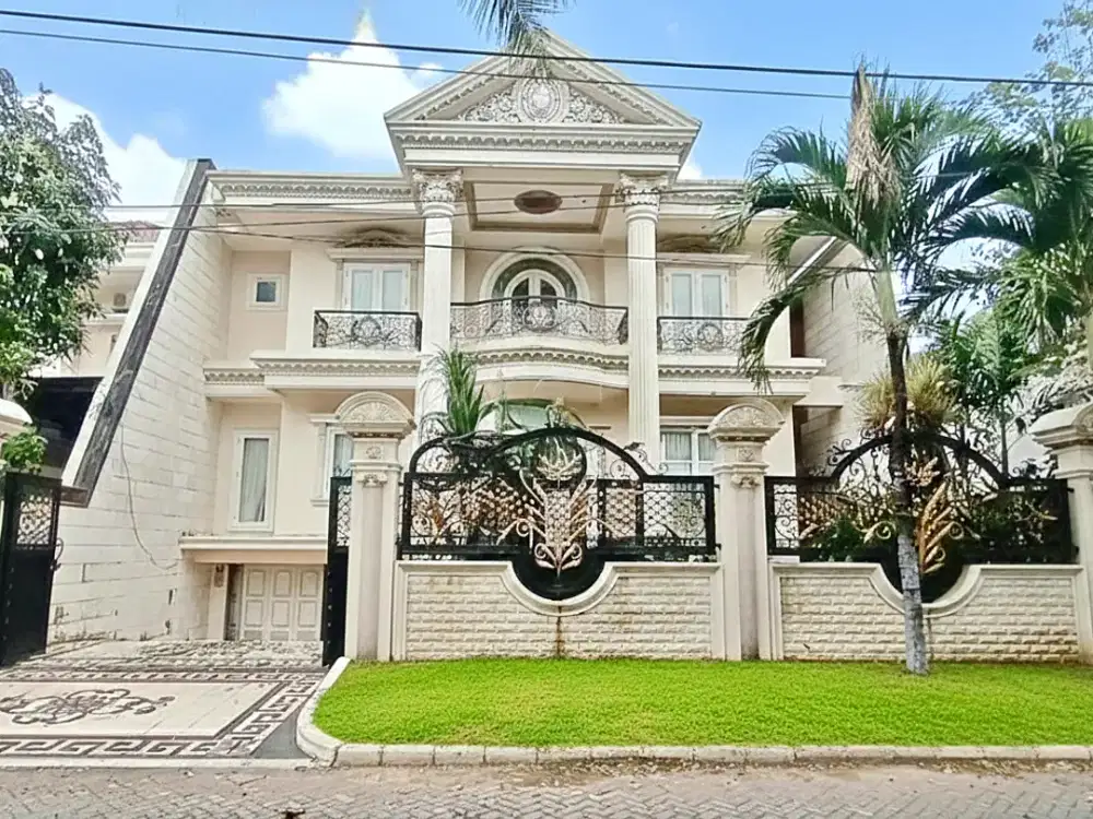 JUAL RUMAH ARAYA KLASIK MEWAH SIAP HUNI FURNIS LENGKAP