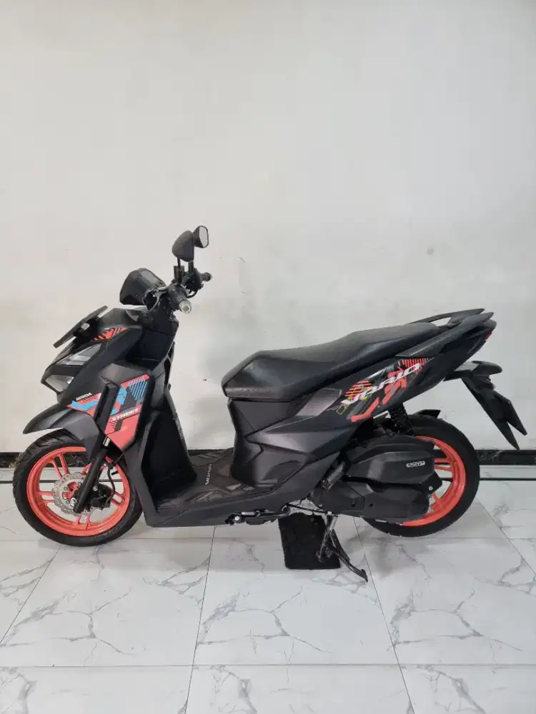 Honda Vario Street 125 ESP CBS ISS Keyless LED Fi 2026 bln 1 Gen 3