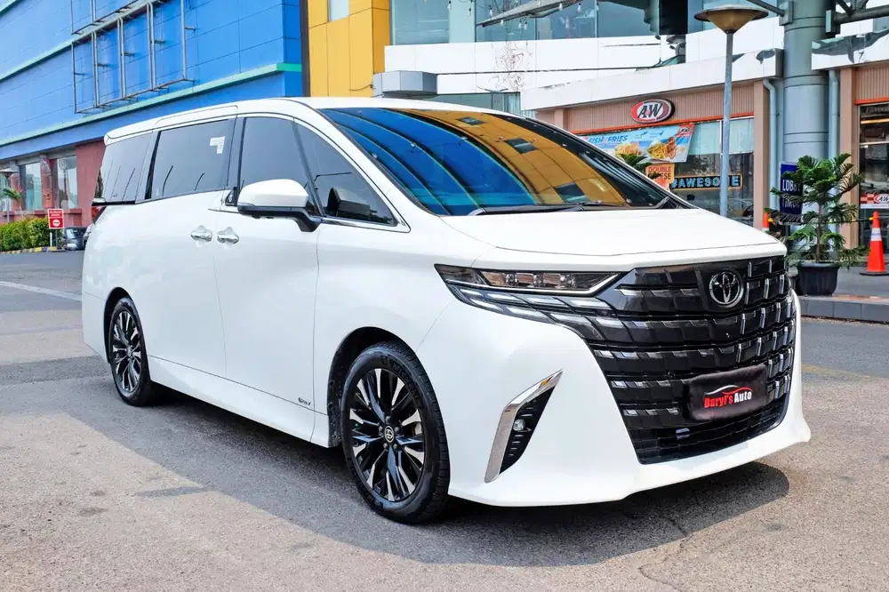 TOYOTA ALPHARD 2.5 HYBRID TSS 2024
