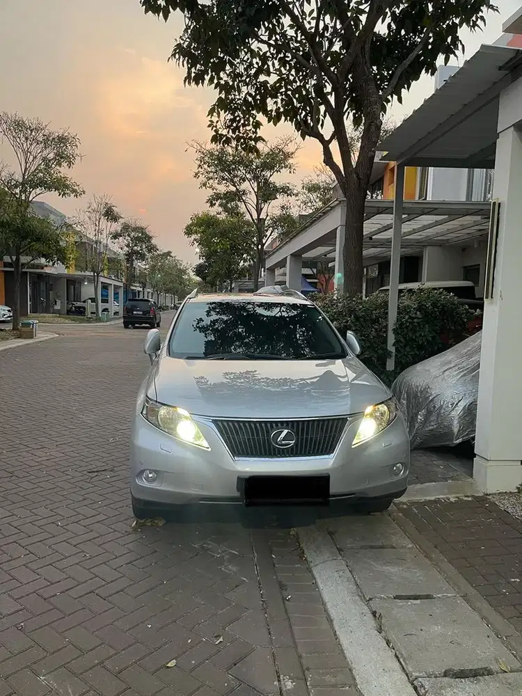 Lexus rx270 hk edition