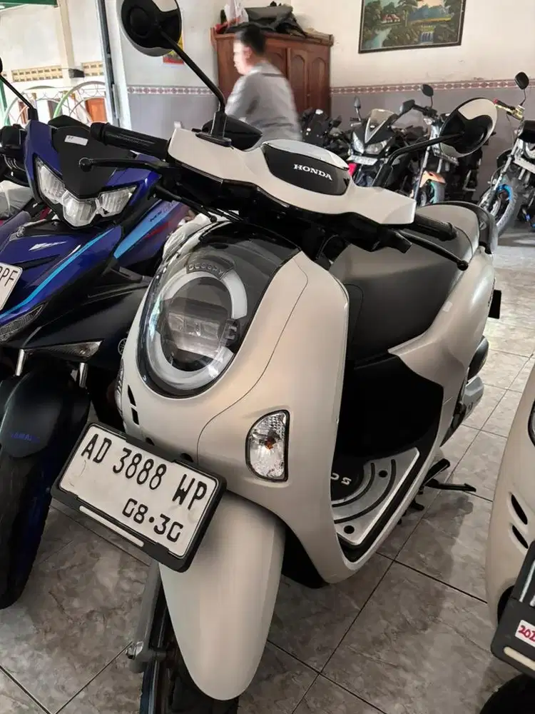 SCOOPY GEN 5 2025