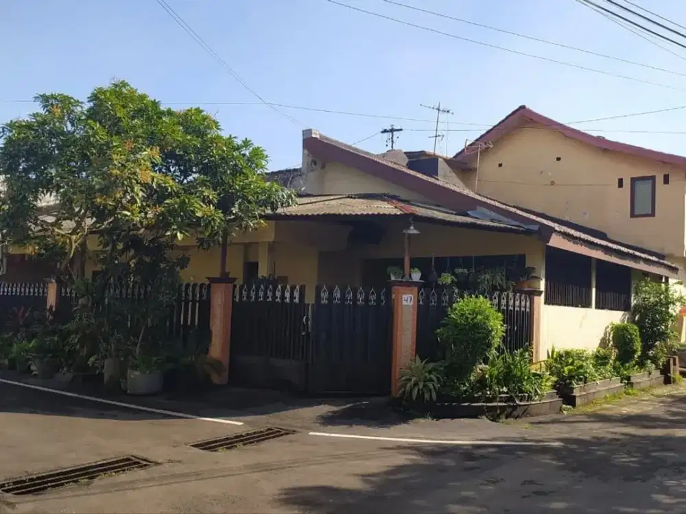 Rumah Hook Hitung Tanah Di Perumahan Sulfat Blimbing Malang Kota