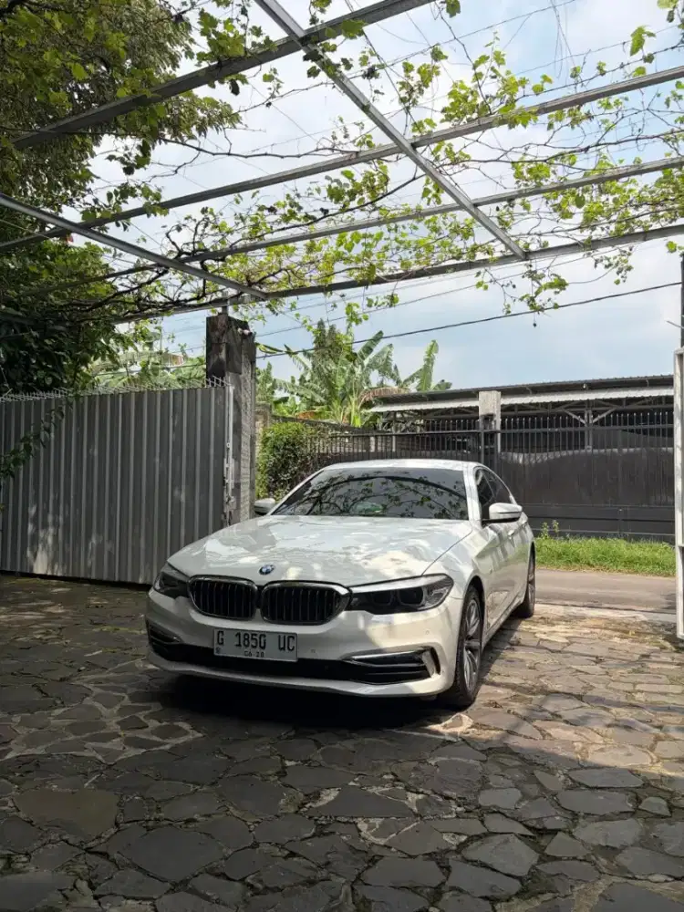 BMW 520i G30i 2018