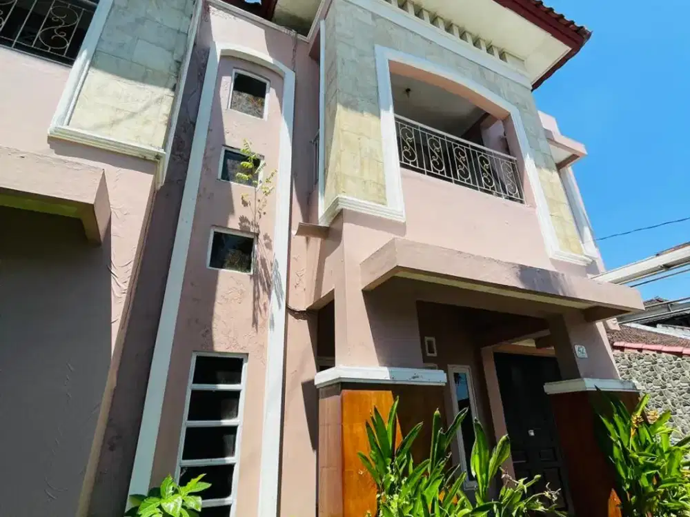 Rumah mewah istimewa lokasi dekat dari Mall Epicentrum Mataram
