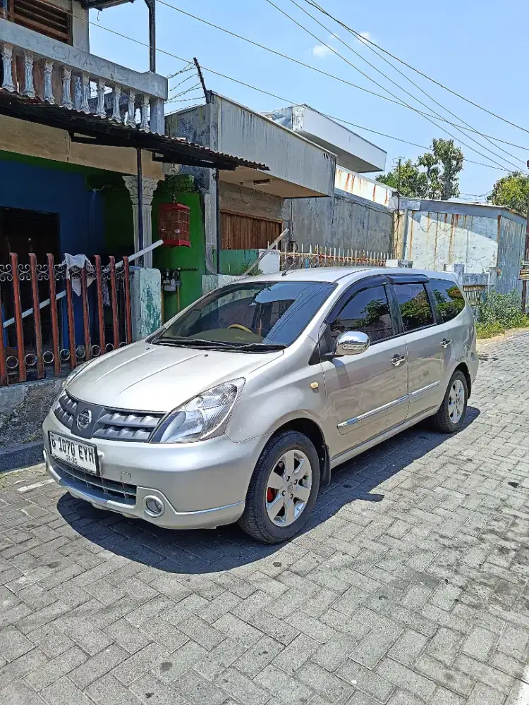 Grand Livina XV Matic 2007
