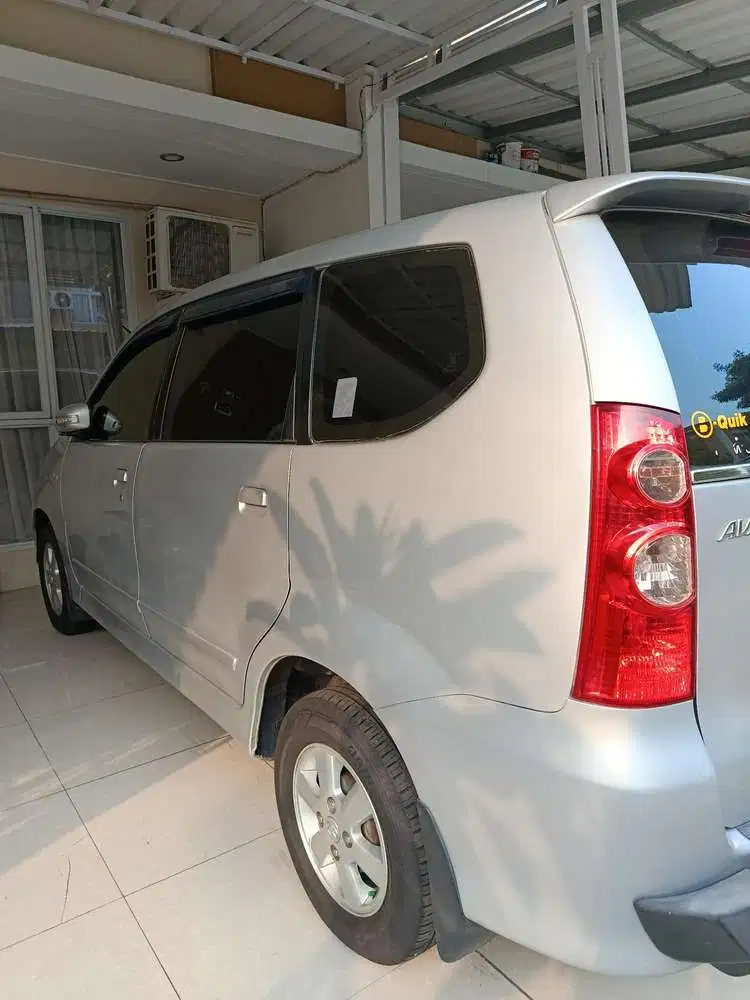 Toyota Avanza 2010 Bensin