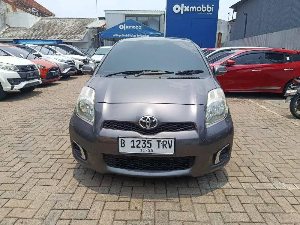 Yaris 1.5 J manual 2013