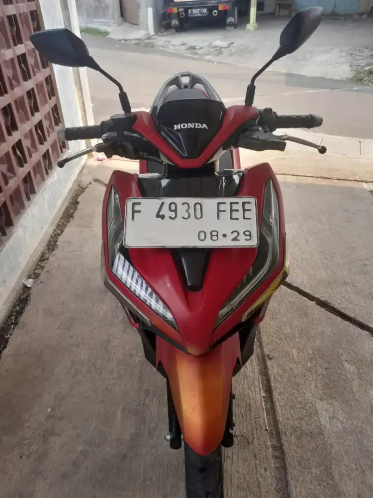 Di jual new vario 150 led cbs iss