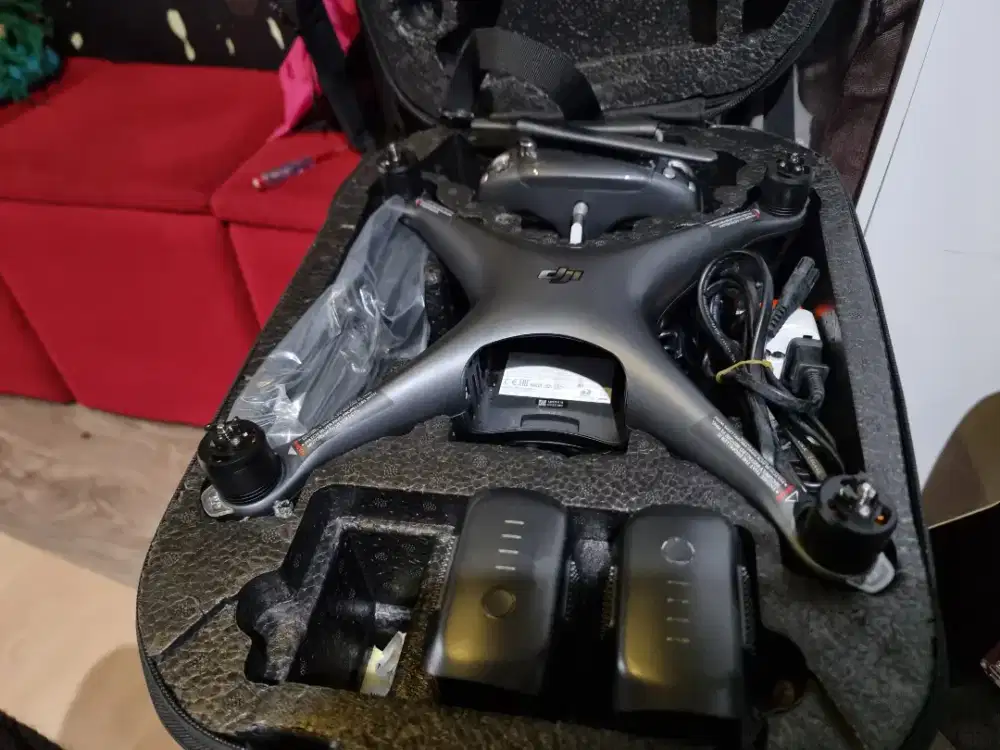 Dji phantom 4 pro obsidian edition (Langka)