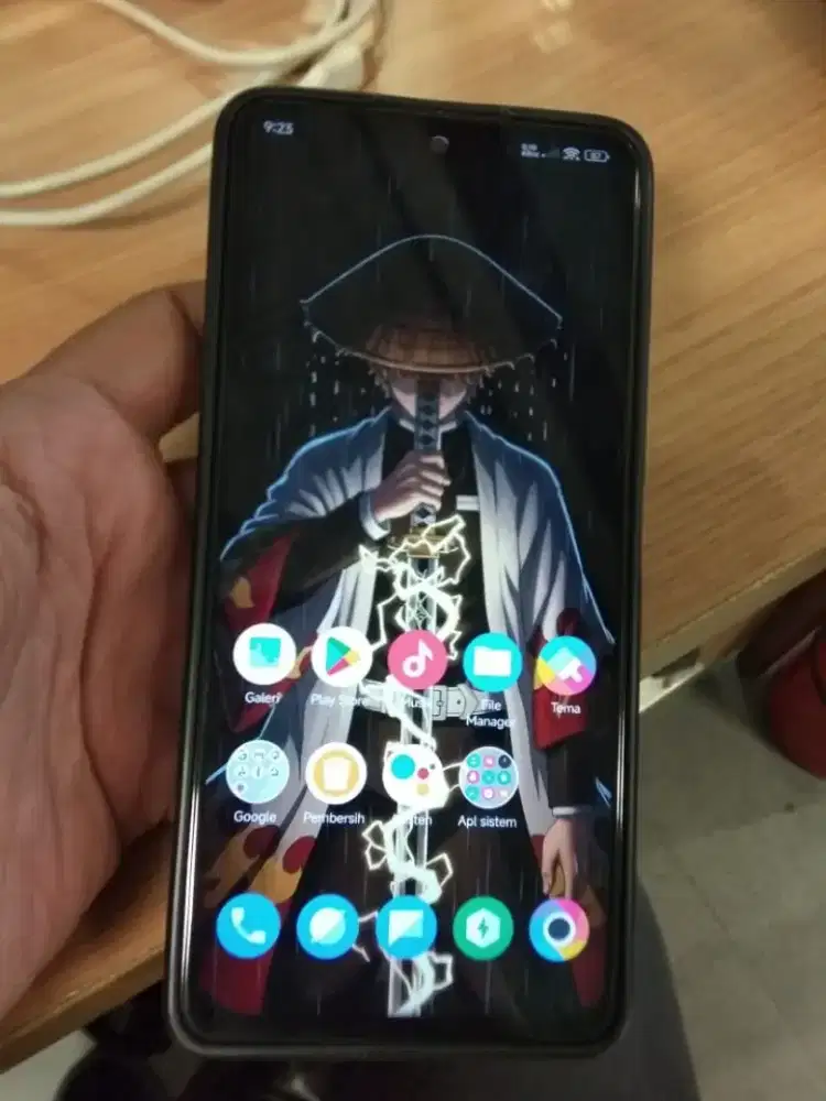 Poco f4 5g 120hz ram 8/256 fullset snapdragon 8780 game berat libas