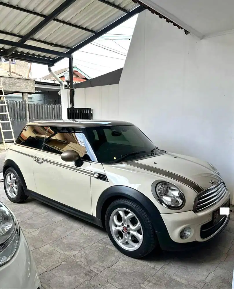 Mini Cooper Hyde Park Limited Pribadi Terawat 2013