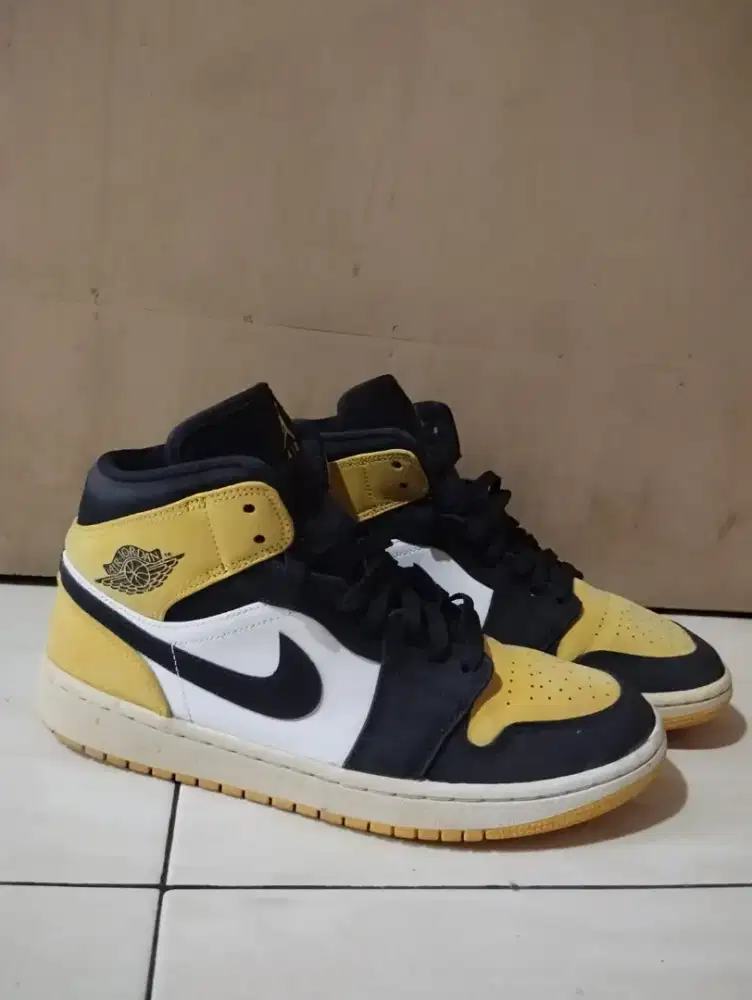 Sepatu    Nike.