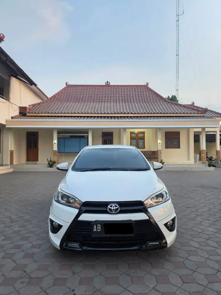 Toyota Yaris TRD metik 2014