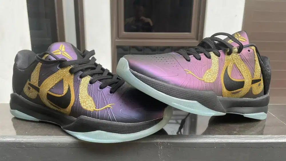 nike kobe 5 egg plant