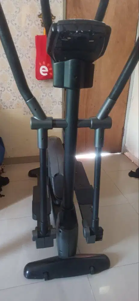 Air Walker - fitness . Bisa Nego