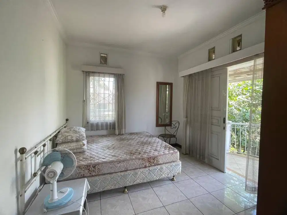 Dijual Rumah Hook di Wangsakerta Kota Baru Parahyangan