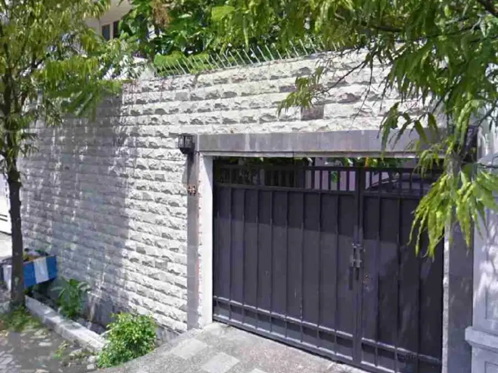 jual dan disewakan rumah simpang Darmo permai selatan Surabaya barat