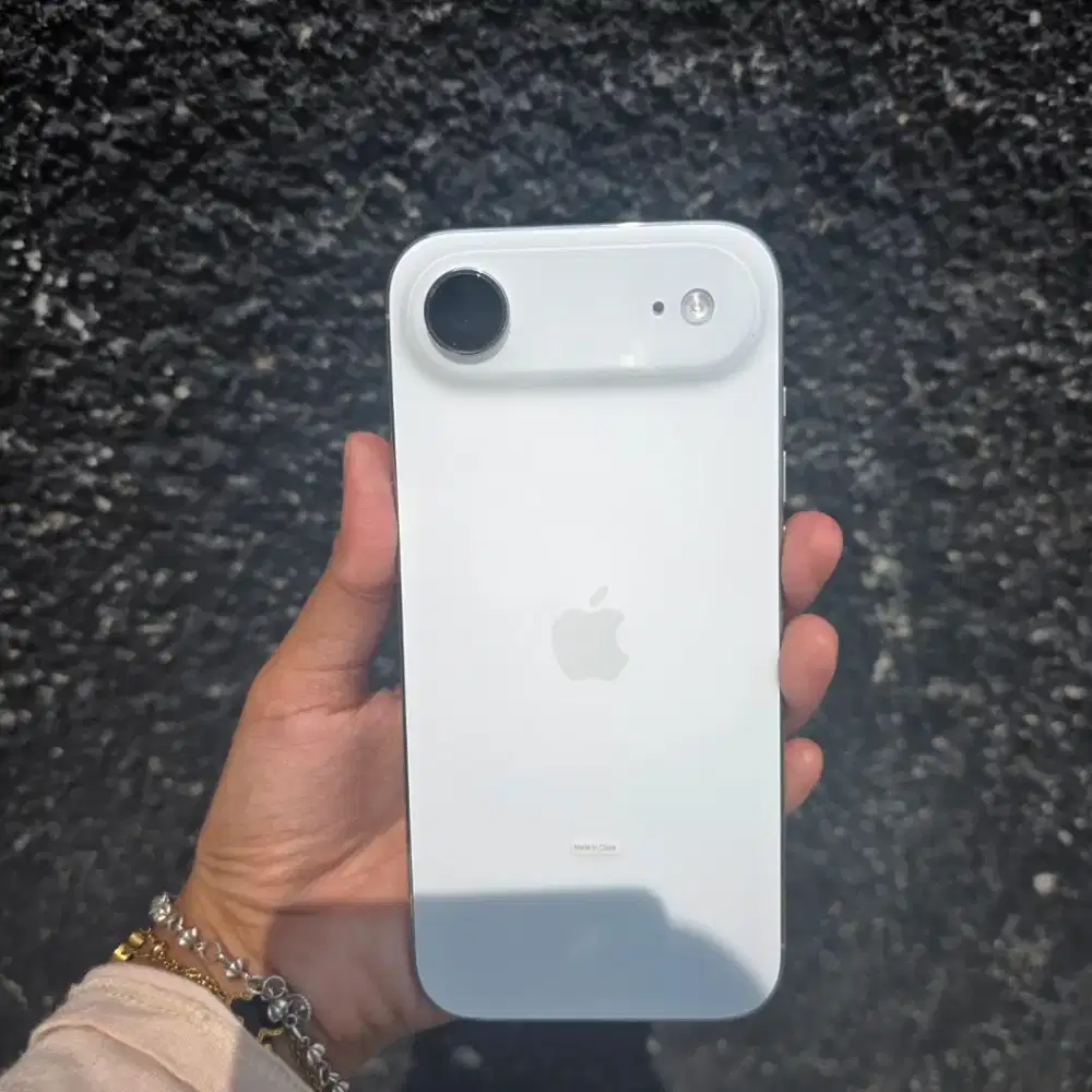 IPHONE AIR 256 GARANSI RESMI