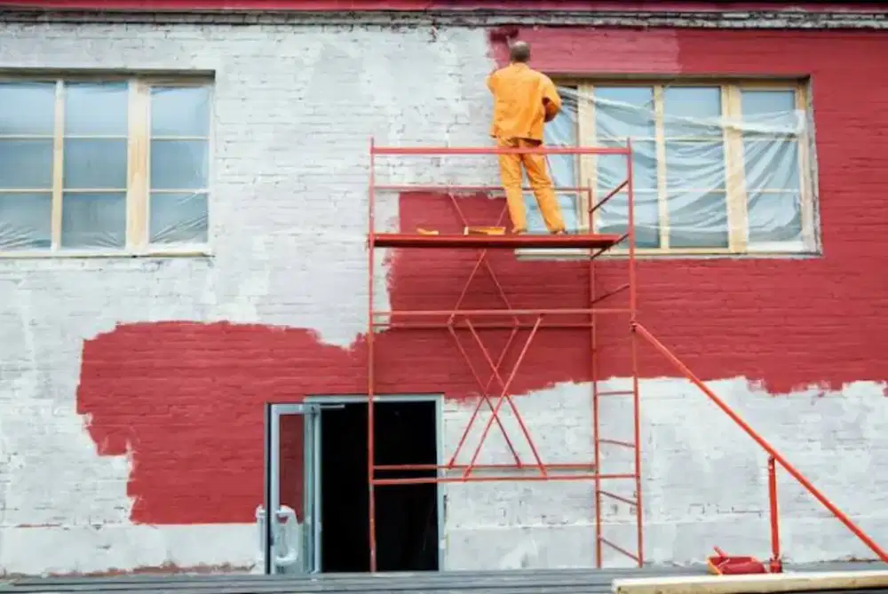 Painting eksterior $80/day(8 hours)