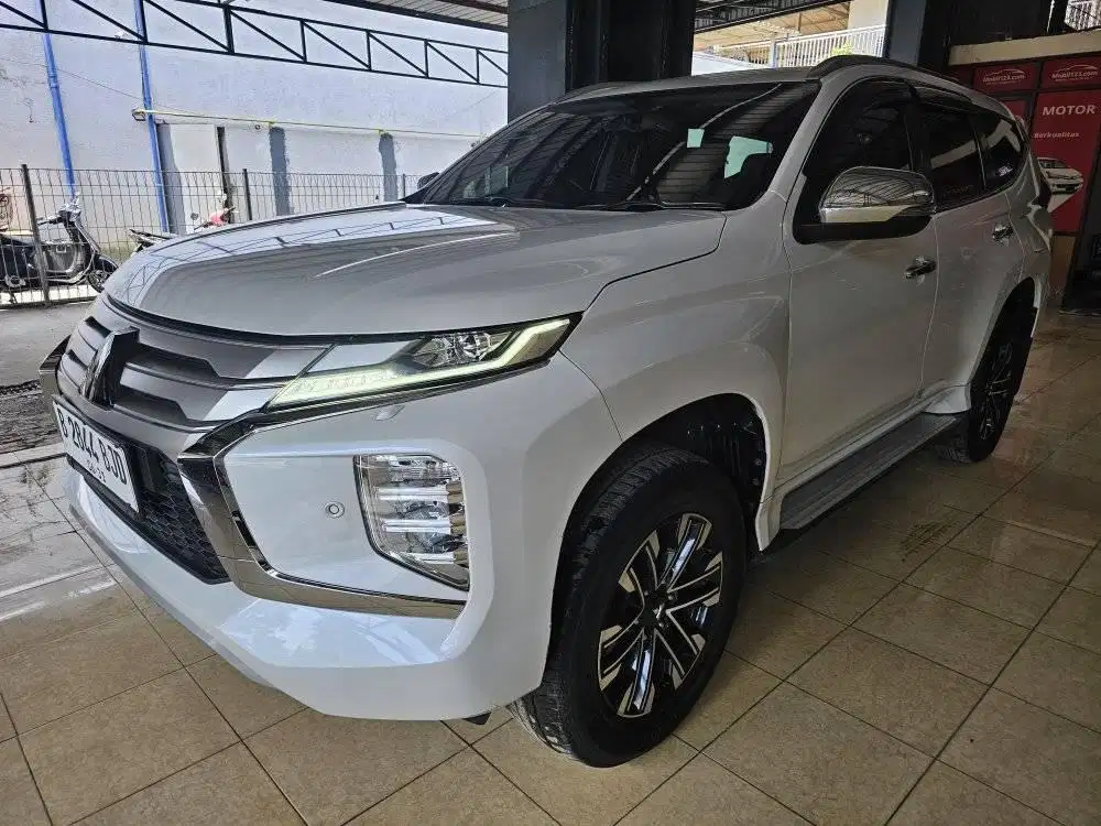 Mitsubishi Pajero Sport New Dakar 4X2 Ultimate 2022 Putih