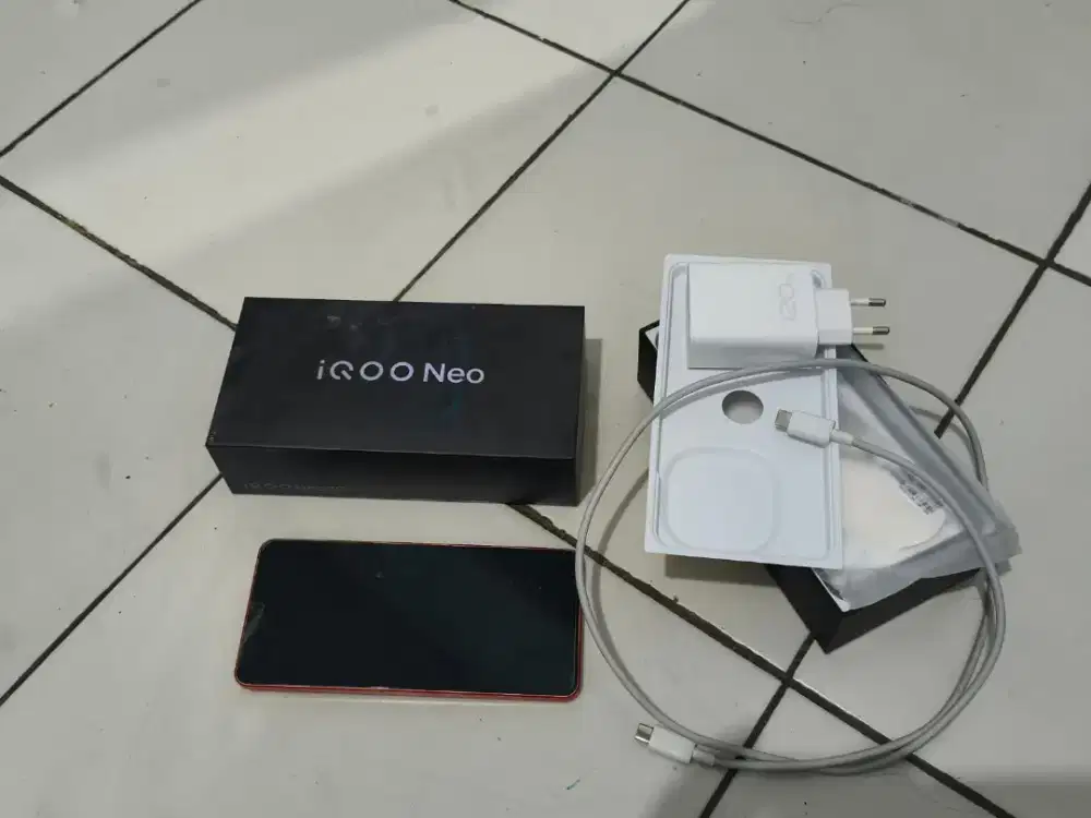 Iqoo neo 10 orange 8/256gb