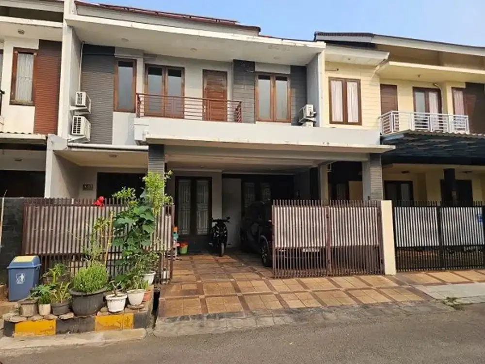 RUMAH 5 KT + SOLAR PANEL 5 kWP | DEPAN TAMAN | GALAXY BEKASI