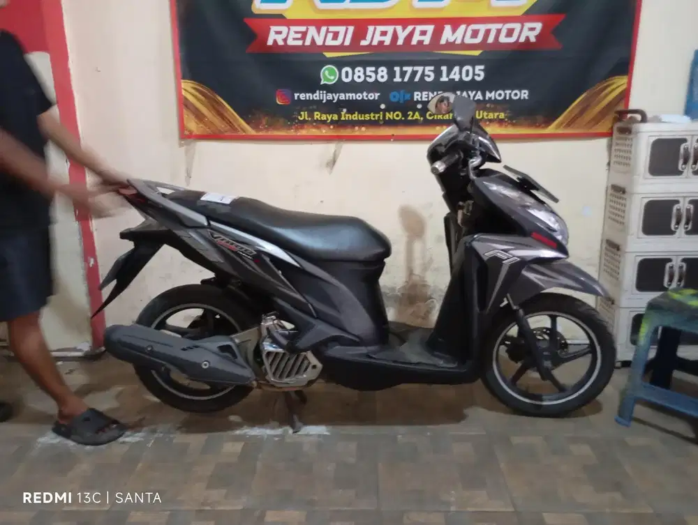 [PROMO] Honda Vario 125 KZR tahun 2012 surat komplit
