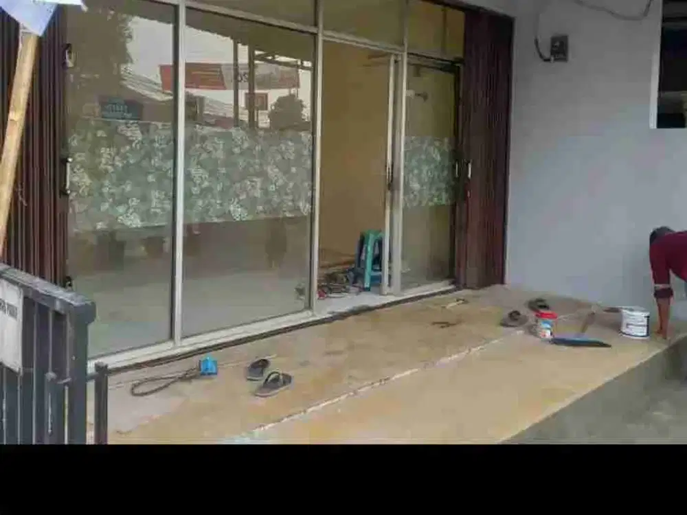 Disewakan Ruko Untuk Usaha counter, Toko, Kantor DLL Di Jalan Aria Putra, Serua, Ciputat,  Tangsel
