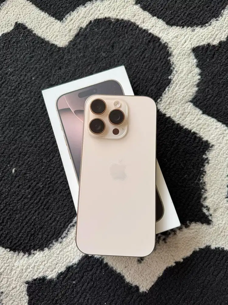 iPhone 16 Pro 128 GB iBox
