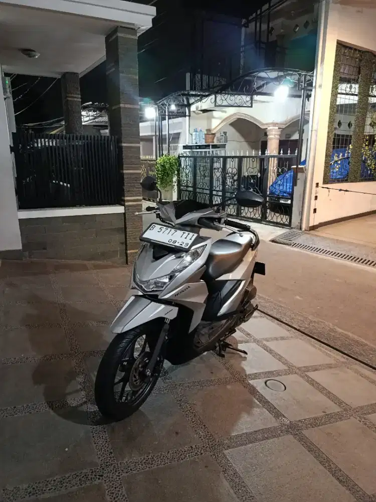 Honda beat deluxe tahun 2021