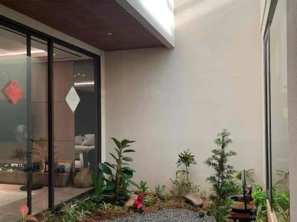 LUXURY HOME! Sutera Onyx Alam Sutera – LT 250 m² | 4+1 KT | Full Furnished & Interior | SHM
