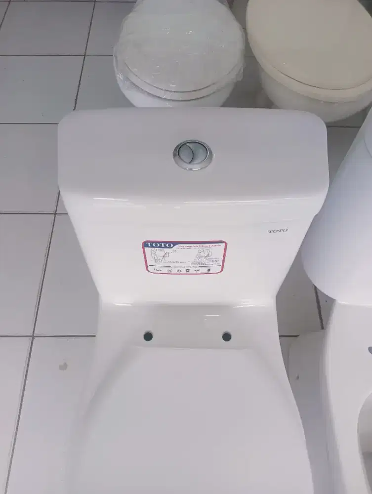 kloset duduk Toto type cw630j lengkap