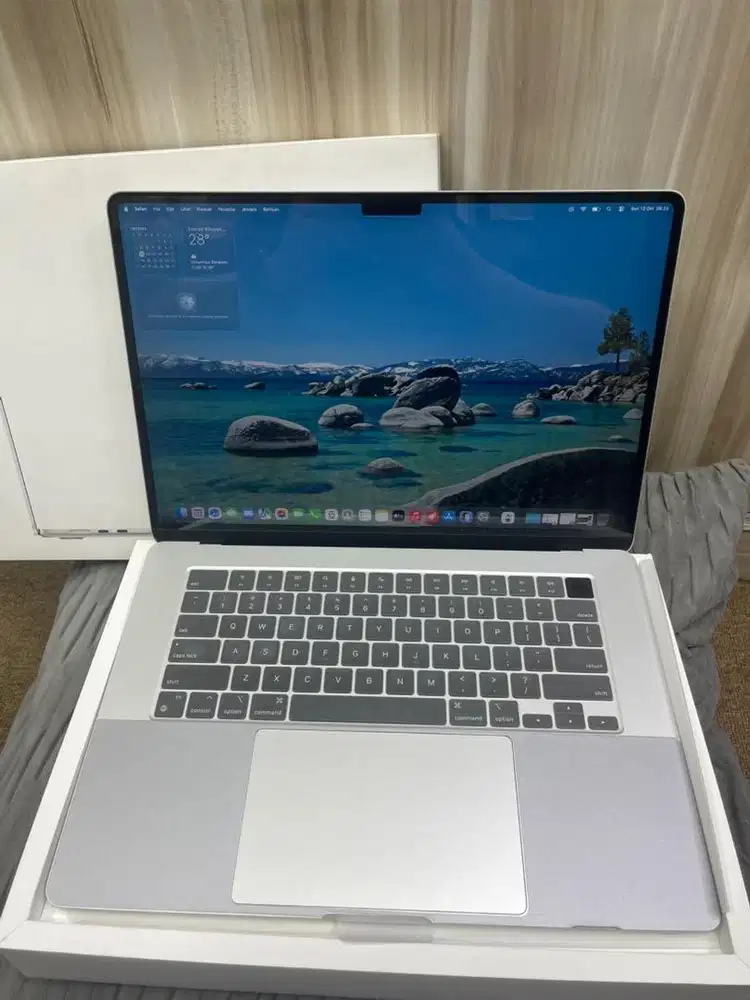Macbook Air M2 15 Ram 8GB 256GB 8/256 | second bekas original