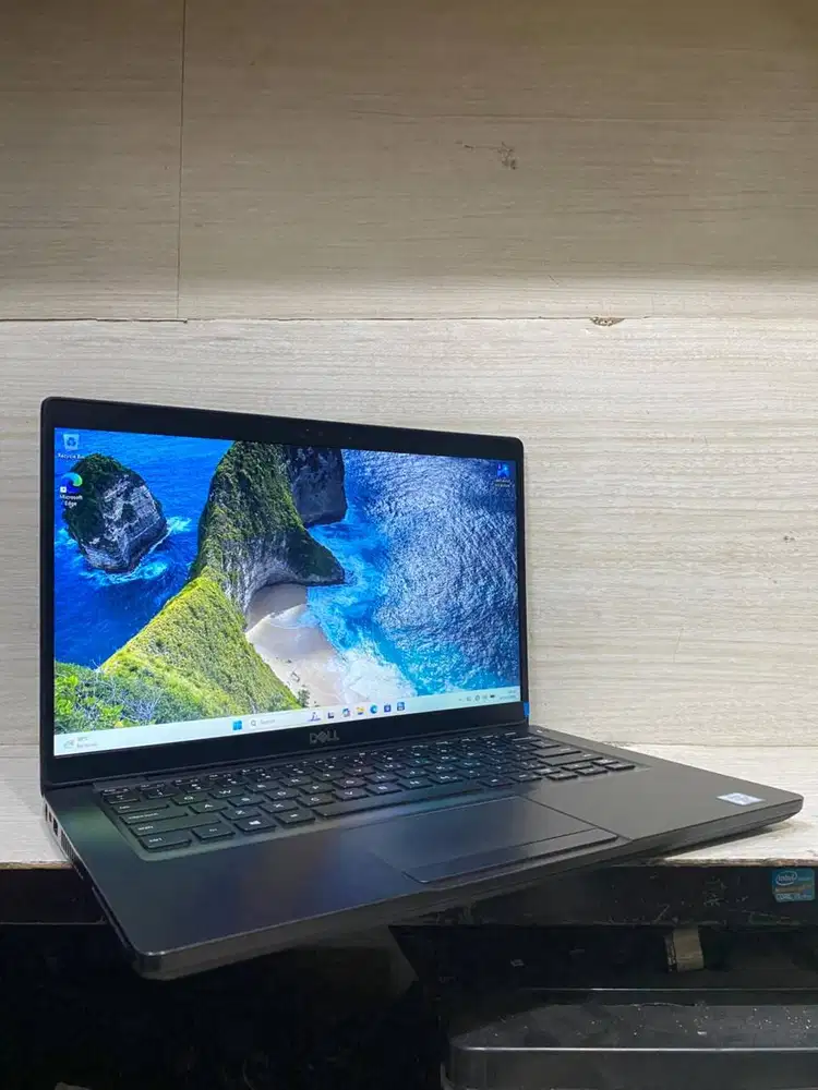 DELL Latitude 5400 i7 GEN 8 | RAM 8GB | SSD 512GB | 14inch HD