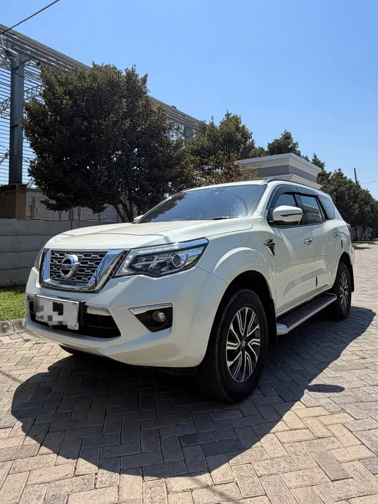 Nissan Terra VL 2018. ORISINIL